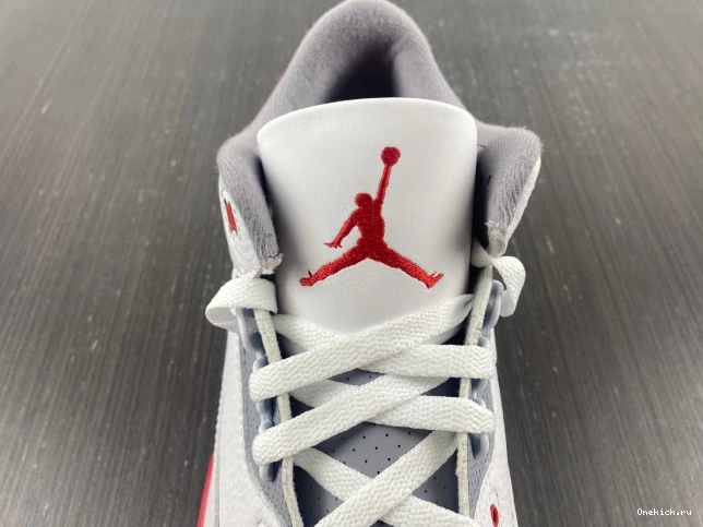 One Kick Fire DN3707-160 Air Red 3 OG Jordan 0725